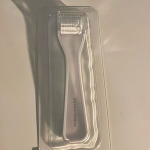 Rodan + Fields Redefine AMP MD Roller